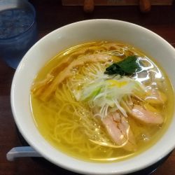 しおラーメン