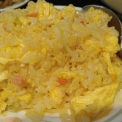 青山餃子房 笹塚店の写真