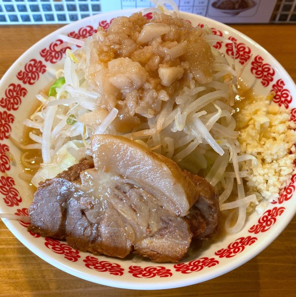 「小 900円」@草津温泉 濃厚豚骨ラーメン 豚りんのの写真