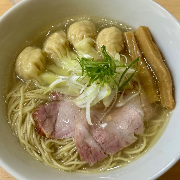 「ワンタン塩ラーメン」@NAGASHARIの写真