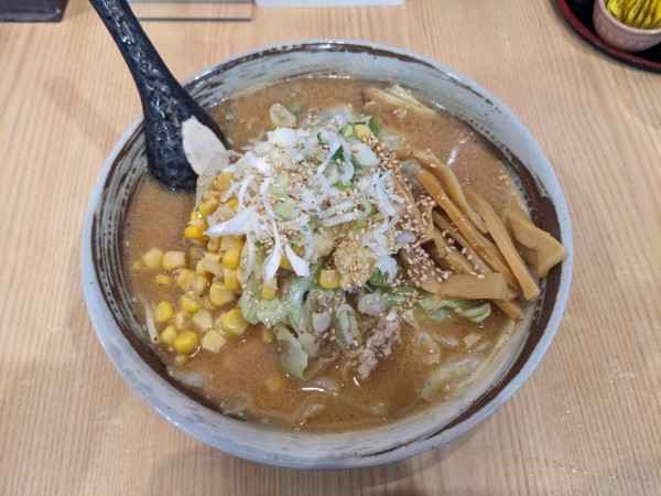 「キャベツラーメン 980円」@赤城食堂 南千木店の写真