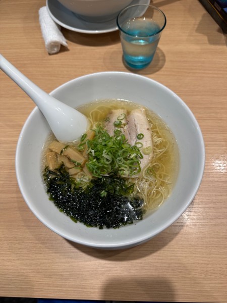 「あご出し汁塩ラーメン」@中華そば 天内の写真