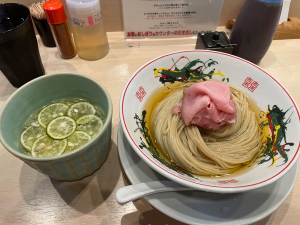 「限定：すだち冷や冷や」@つけめん金龍の写真