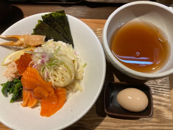 「蟹のクリーミー手揉みつけ麺 塩＋味玉 1600+100」@鴨出汁中華蕎麦 麺屋yoshikiの写真