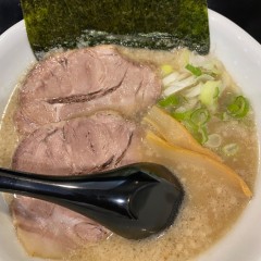 頂美豚骨 かたおかの画像