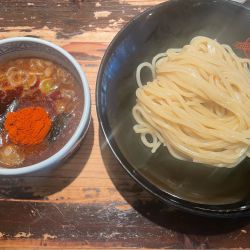 灼熱つけ麺　普通盛　1,090円