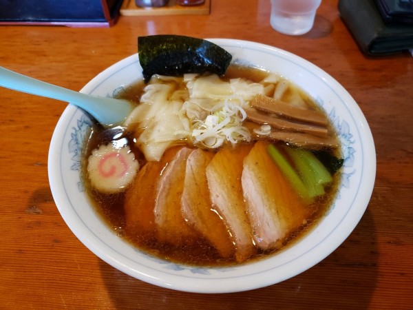 「チャーシューワンタンめん」@手打らーめん 海の写真