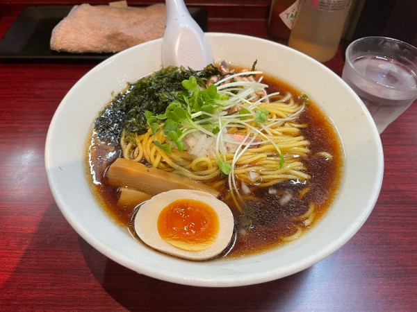 「冷やし醤油そば」@鶏こく中華 すず喜の写真