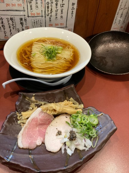 「トリュフ薫る中華そば」@麺童 豊香の写真