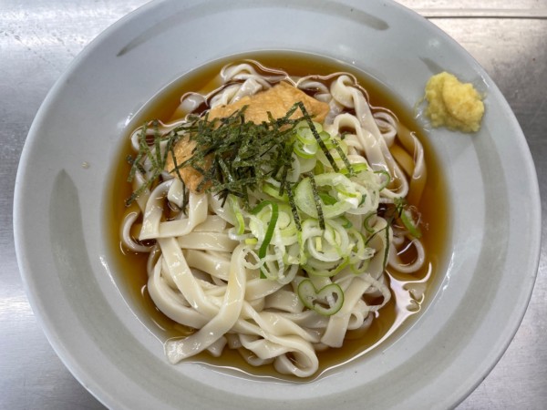 「冷しきしめん ¥450」@名代きしめん 住よし JR名古屋駅3・4番ホーム店の写真