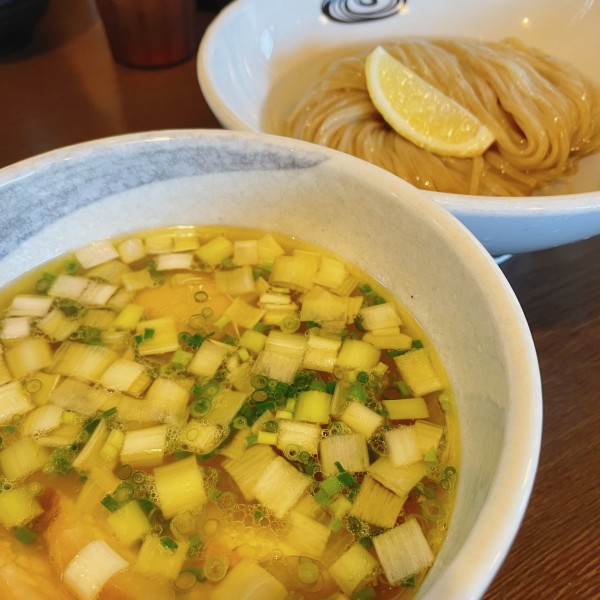 「昆布水つけ麺（塩）1,100円」@つけ麺 弥七の写真