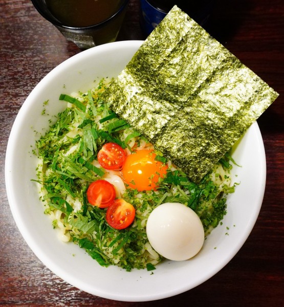 「【限定】冷やしまぜそば＋味玉＋COEDO瑠璃」@麺屋 ルリカケスの写真