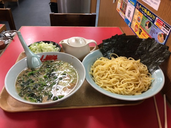 「つけ麺大盛り」@ラーメン山岡家 長野南長池店の写真
