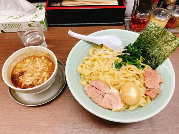 「つけ麺＋特盛」@ラーメン 吉田屋 門前仲町店の写真