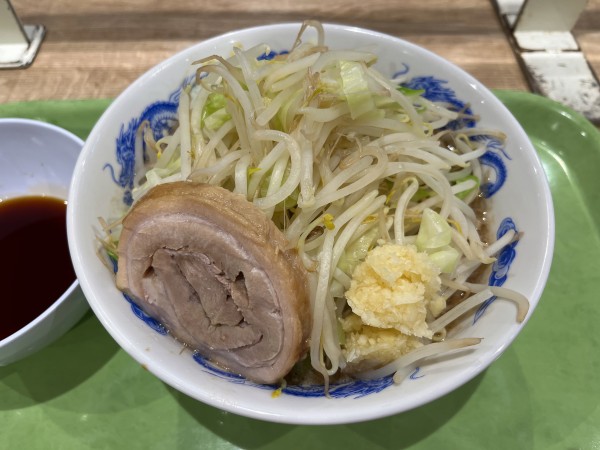 「ラーメン　ヤサイ増しニンニクダブル」@ジャンクガレッジ カインズ朝霞店の写真