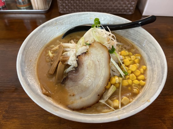 「大盛濃厚味噌ラーメン」@麺屋エイトの写真