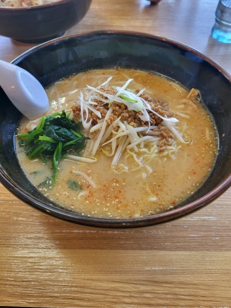 「雷ラーメン(小辛)」@ラーメンハウス 富良野の写真