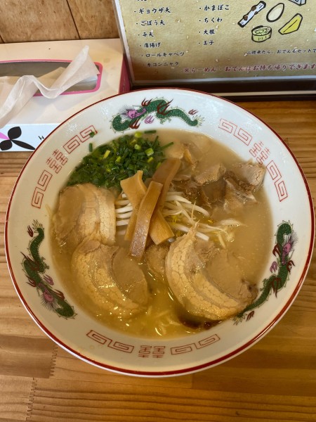 「大盛チャーシューメン（640円）＋替玉大（130円）」@三徳ラーメン 駅前店の写真
