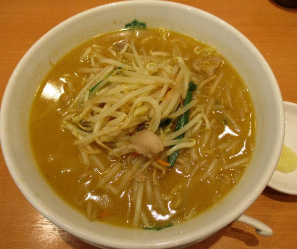 「味噌ラーメン　580円」@日高屋 池袋西口店の写真