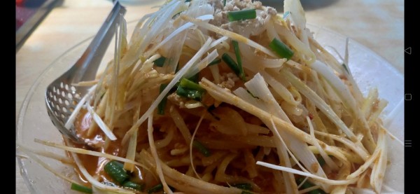 「冷やし担々麺」@らーめん ともや 高崎店の写真