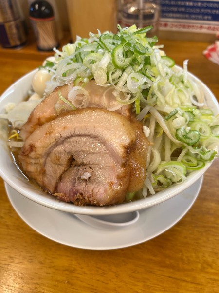 「中ラーメン平打麺300g(1160)+うずら煮卵(120円)」@麺屋 花の名の写真