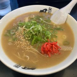 豚骨ラーメン