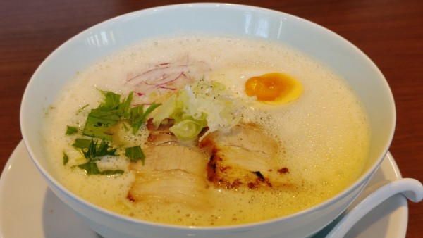 「とりとたいラーメン900円」@とりとたい 鳴門店の写真