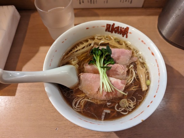 「醤油中華そば」@中華そば 流川の写真