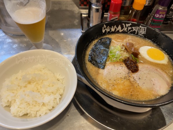 「嵐げんこつラーメン」@らあめん花月嵐 新桜台店の写真
