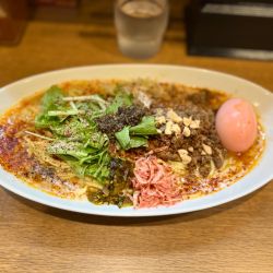 黒トリュフ汁なし豪虎担々麺1030円＋海老味玉110円