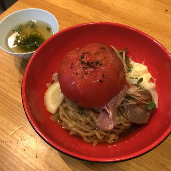 「RED HOT 油そば NOODLE DE 丸ごと TOMA」@EAGLE NOODLEの写真