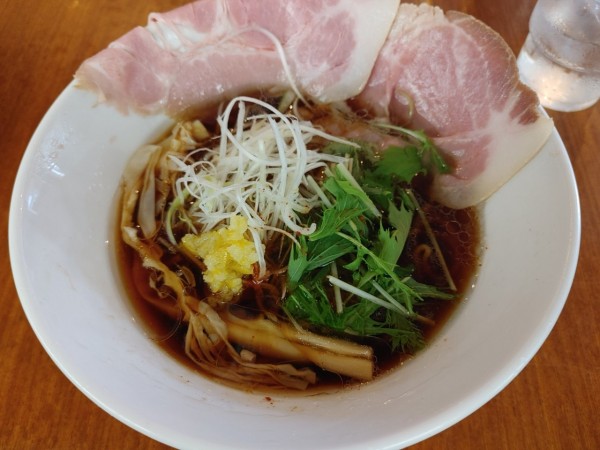 「近江ブラック」@ラーメン十二分屋 草津店の写真