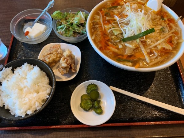 「酸辣油麺セット　780円＋350円」@昇龍の写真