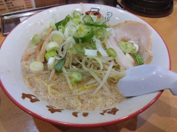 「醤油ラーメン」@こってりらーめん なりたけ 幕張店の写真