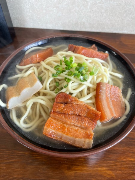 「三枚肉そば」@大和食堂の写真