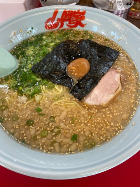 「朝ラーメン　中」@ラーメン山岡家 上三川店の写真