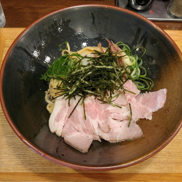 「汁なし　umi出汁ソバ」@鯛出汁らーめん 琴ね 西九条店の写真