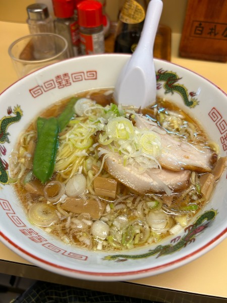「醤油ラーメン ジャンボしゅうまい2個」@幸軒の写真