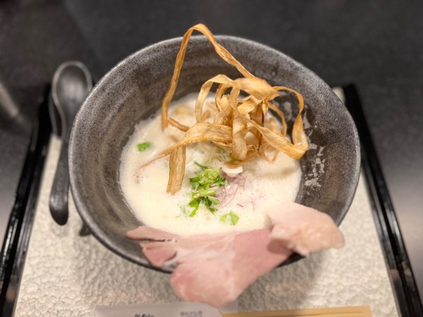 「鶏soba  並1000円」@鶏soba座銀 神楽坂東京本店の写真