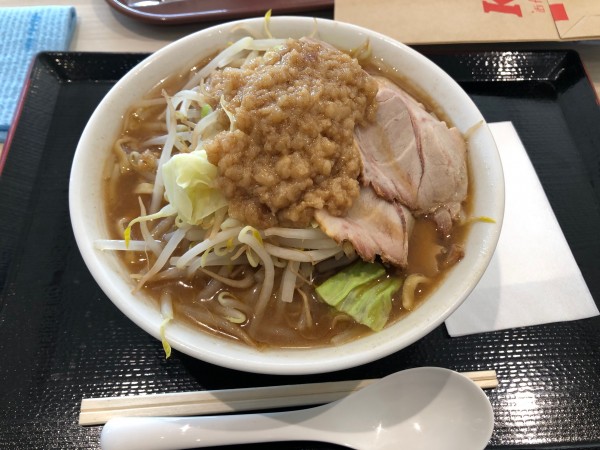 「豚煮干」@江戸前煮干中華そば きみはん ららぽーと豊洲マリーナキッチン店の写真