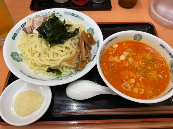 「ピリ辛とんこつつけ麺」@日高屋 金沢文庫東口店の写真