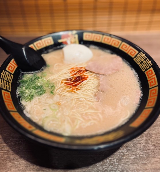 「天然豚骨（￥980）＋たまご（￥140）」@一蘭 アトレ上野 山下口店の写真