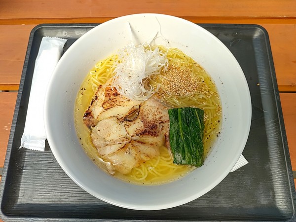 「鶏塩らーめん」@大山 きっちんの写真