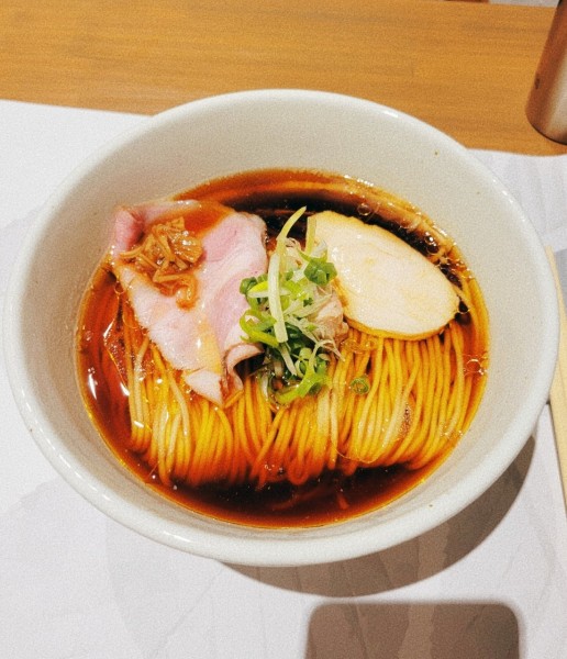 「熟成醤油そば」@中華そば とちの葉の写真