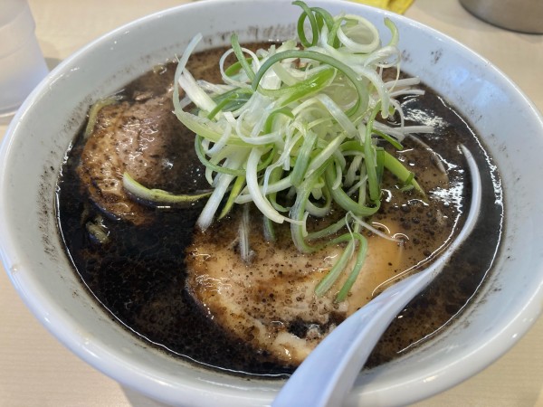 「黒とんこつ」@俺の夢の写真