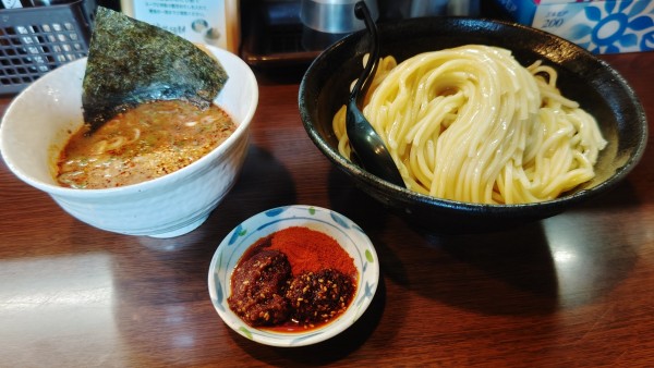 「辛とん９８０円＋辛さ増し１００円」@越後ラーメン 維新 湯沢本店の写真
