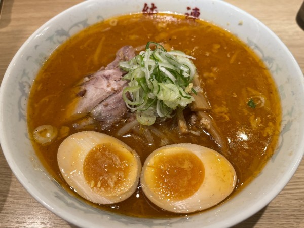 「味玉味噌ラーメン：1000円」@さっぽろ純連 札幌本店の写真