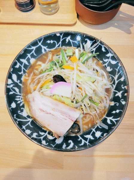 「タンメン 醤油」@ラーメン おとの写真