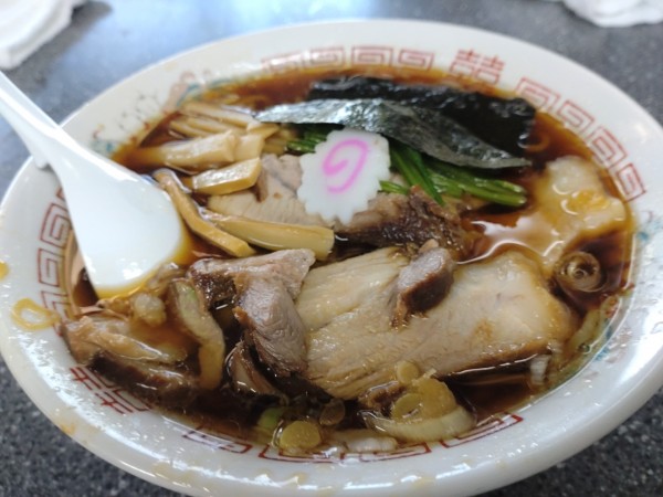 「青島ラーメン800円」@青島食堂 南万代店の写真