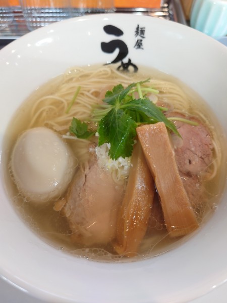 「塩らーめん　850円」@麺屋 うめはら あずま店の写真